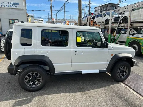 Suzuki Jimny Nomade