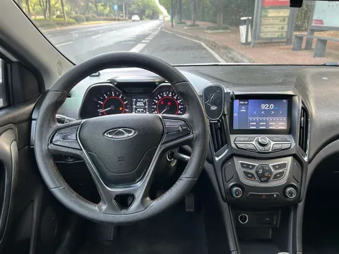 Chery Arrizo 5
