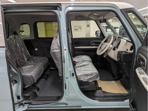 Suzuki Wagon R Smile