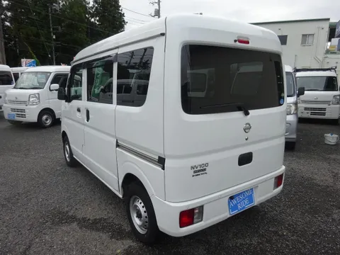 Nissan Clipper