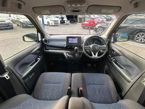 Mitsubishi eK X