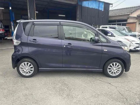 Mitsubishi eK Custom