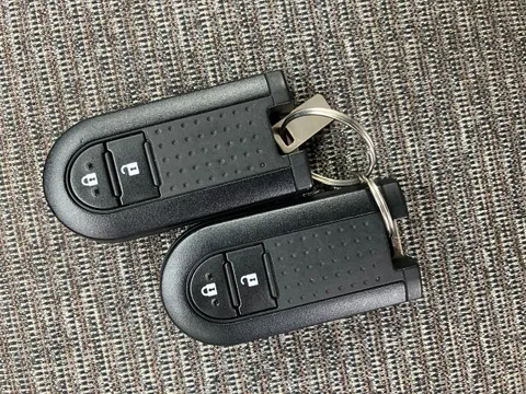 Daihatsu Mira Tocot