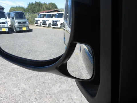 Honda N-BOX Joy