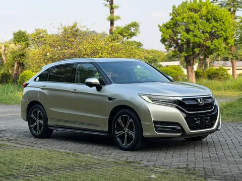 Honda UR-V