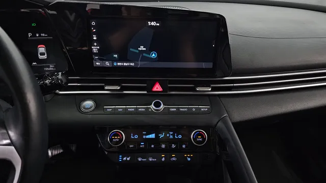 Hyundai Elantra (Avante)