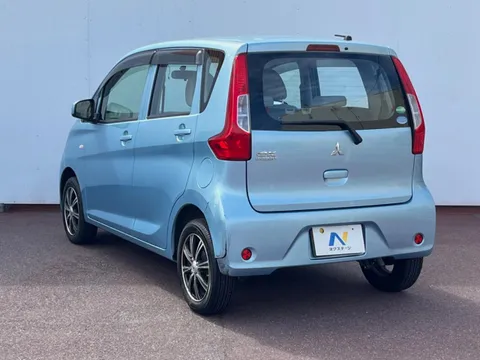 Mitsubishi eK Wagon