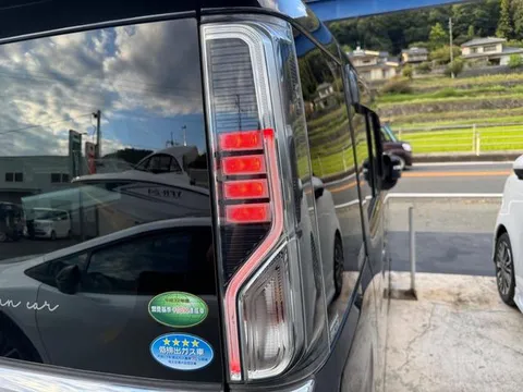 Suzuki Spacia Custom