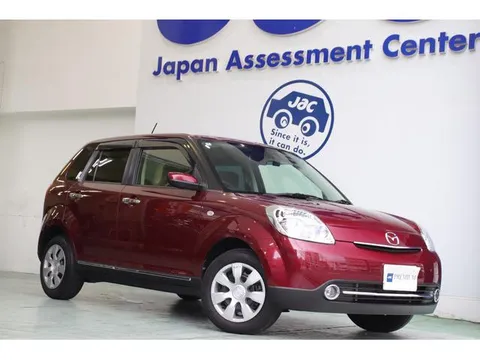 Mazda Verisa