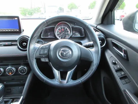 Mazda Mazda2 (Demio)