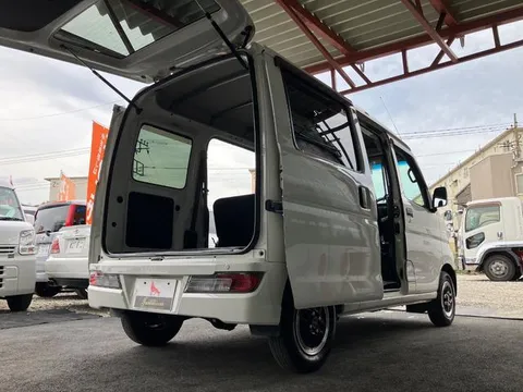 Daihatsu Hijet Cargo