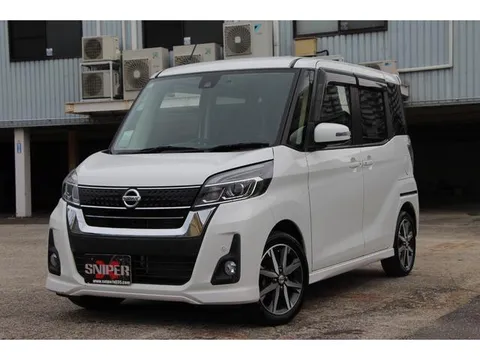 Nissan Dayz Roox