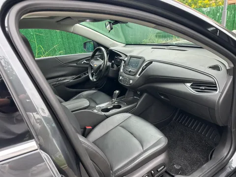 Chevrolet Malibu XL