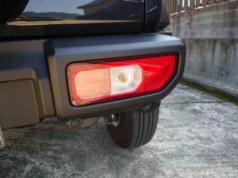 Suzuki Jimny Nomade