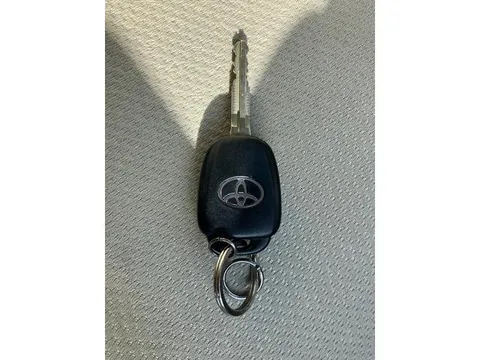 Toyota Yaris (Vitz)