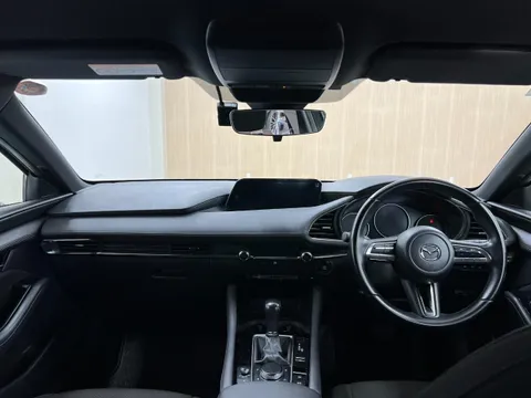 Mazda MAZDA3 Fastback