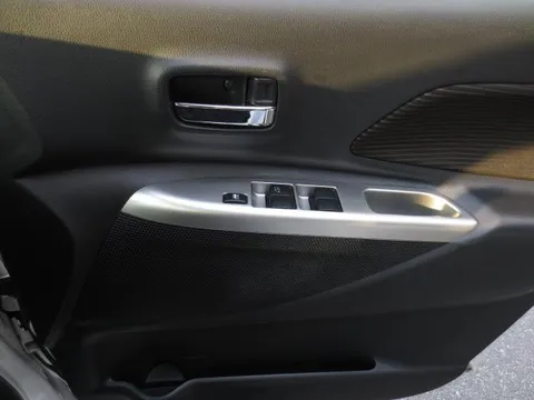 Mitsubishi eK Space Custom