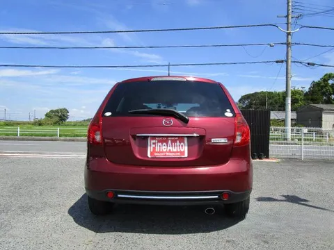 Mazda Verisa
