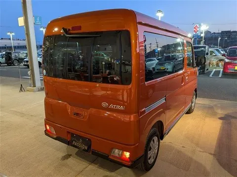 Daihatsu Atrai
