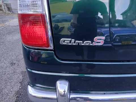 Daihatsu Mira Gino