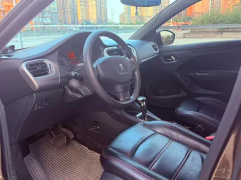 Peugeot 301