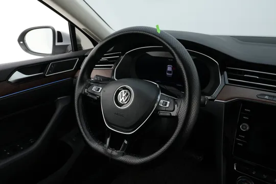 Volkswagen Passat GT