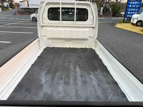 Suzuki Carry Track