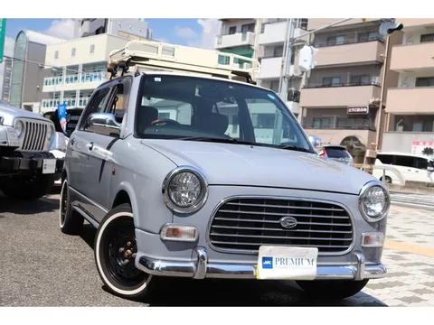 Daihatsu Mira Gino