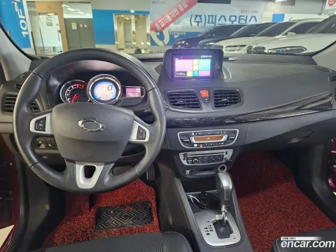 Renault SM3