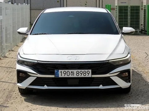 Hyundai Elantra (Avante)