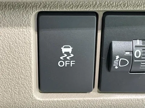Honda N-BOX Joy