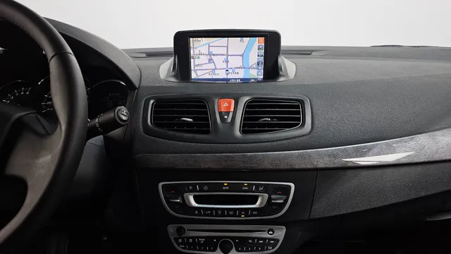 Renault SM3