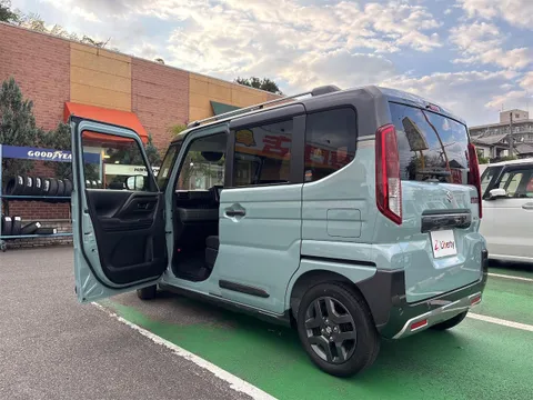 Suzuki Spacia Gear