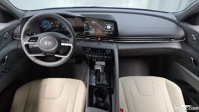 Hyundai Elantra (Avante)