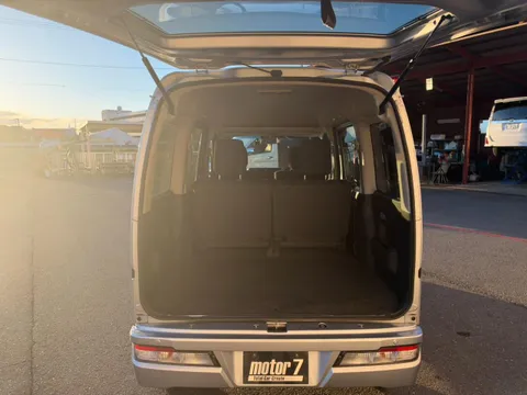 Toyota Pixis Van