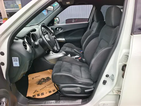 Infiniti ESQ