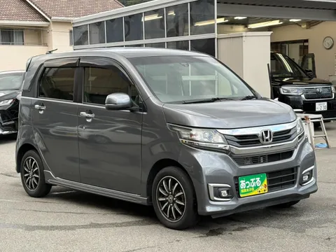 Honda N-WGN Custom