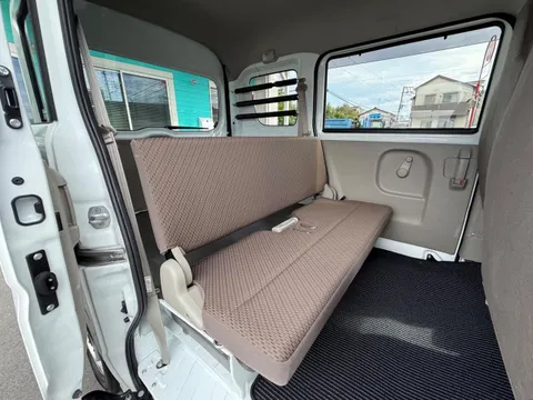 Nissan Clipper