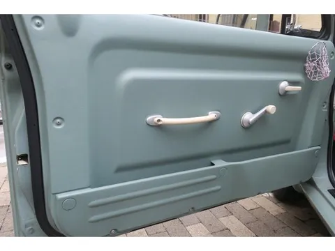 Nissan Pao