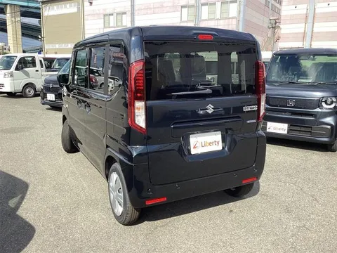 Suzuki Spacia