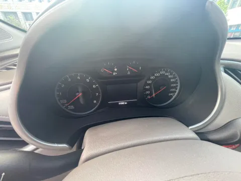 Chevrolet Malibu XL