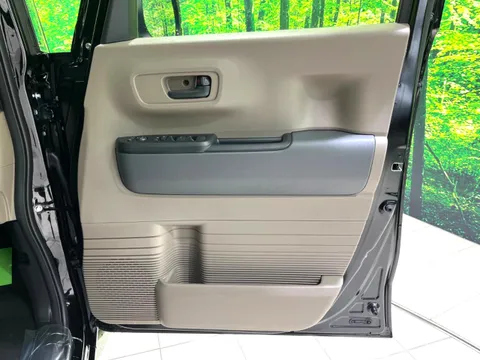 Honda N-BOX Joy
