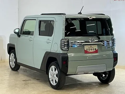 Daihatsu Taft