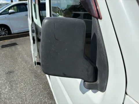 Mitsubishi Minicab Van