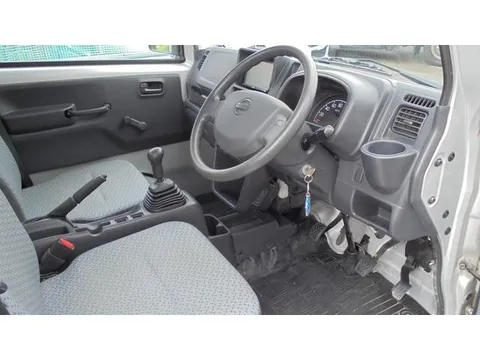 Nissan Clipper Truck