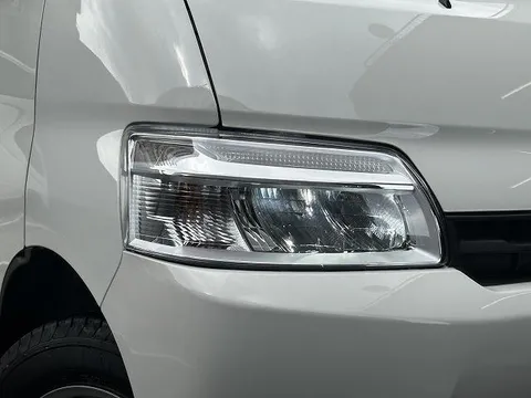 Toyota TownAce Van