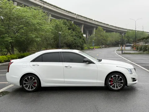 Cadillac ATS-L