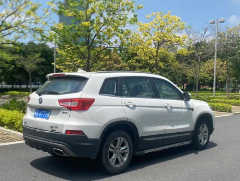 Changan CS75