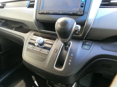 Honda Freed Plus
