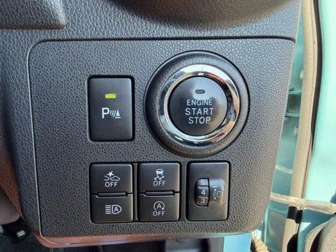 Daihatsu Mira Tocot